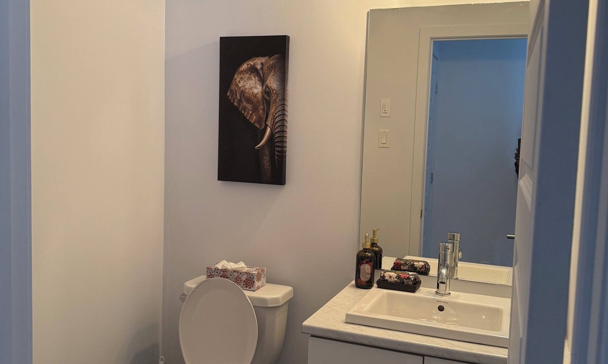 Plateau Apartment | Premium comfort, Chic, spacious & fully-equipped apartment