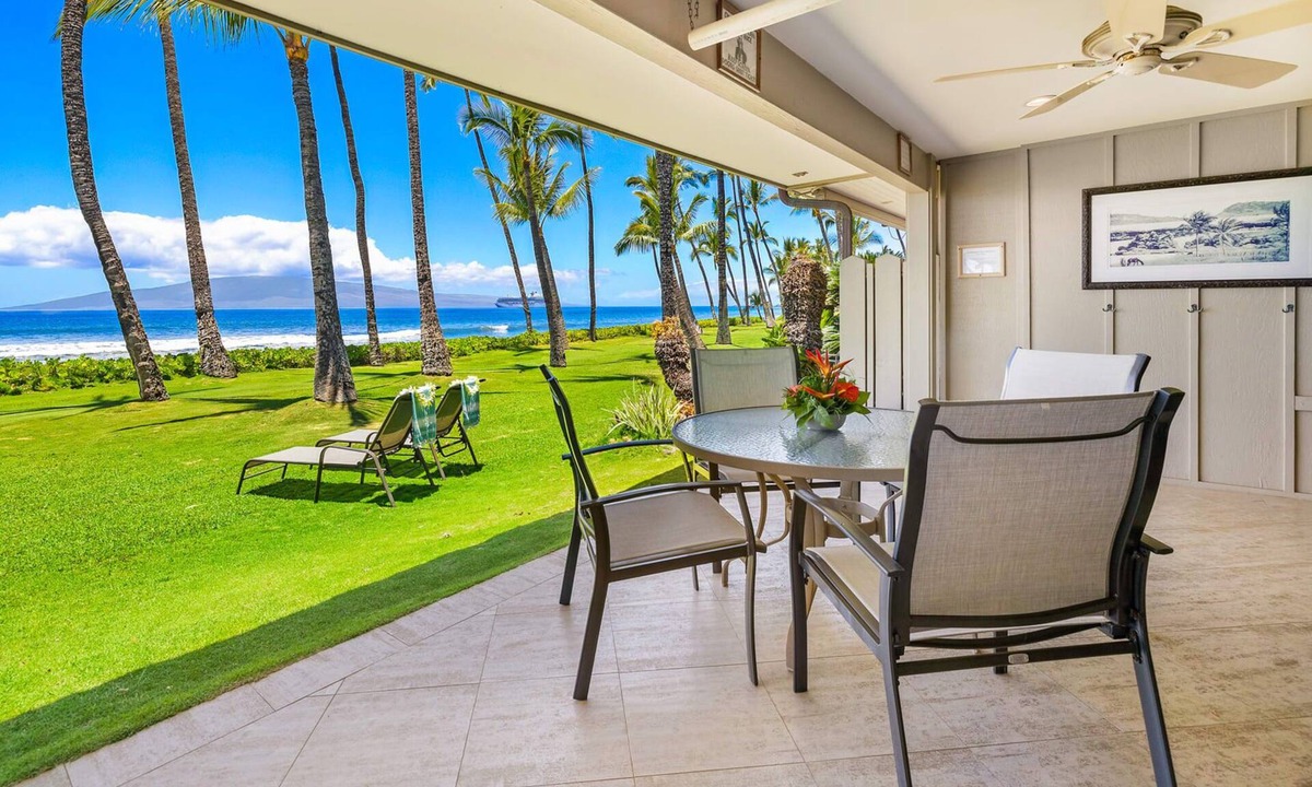 Downtown Lahaina House | Premium Ocean Front: Gated w/Pool & In-Unit Gym