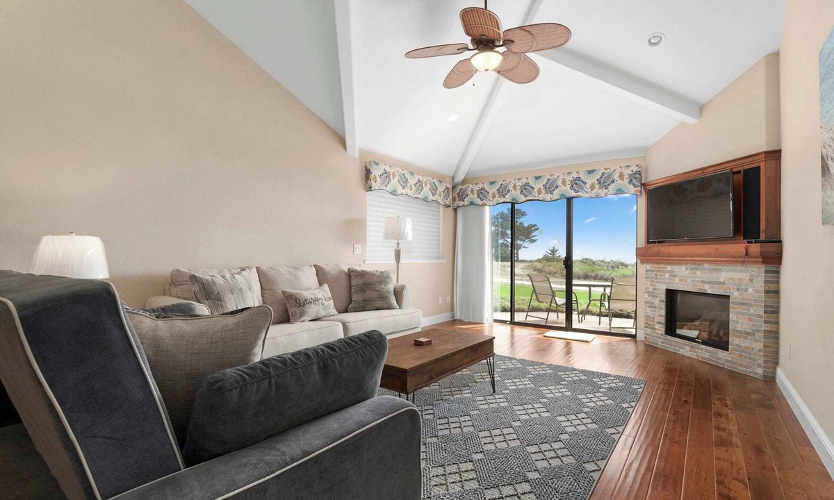 Rio del Mar Villa | Premium Ocean Front Villa at Seascape!