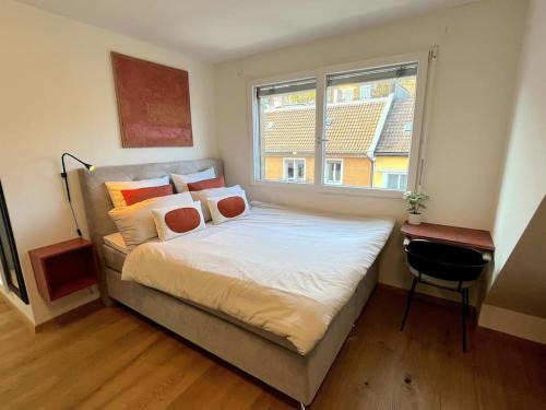 Alt-Wiedikon Apartment | Premium penthouse studio - AC, Laundry, Balcony, Parking