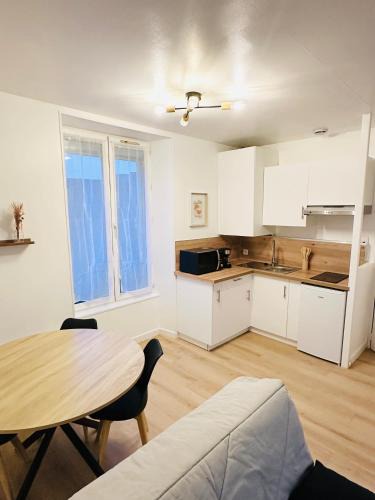 Poitiers Apartment | Premium T2 centre ville, 15 min futuroscope