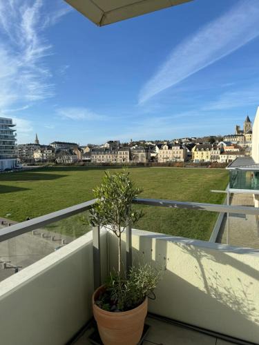 Port of Caen Apartment | Presqu'île, appartement neuf avec balcon, salle de gym et parking