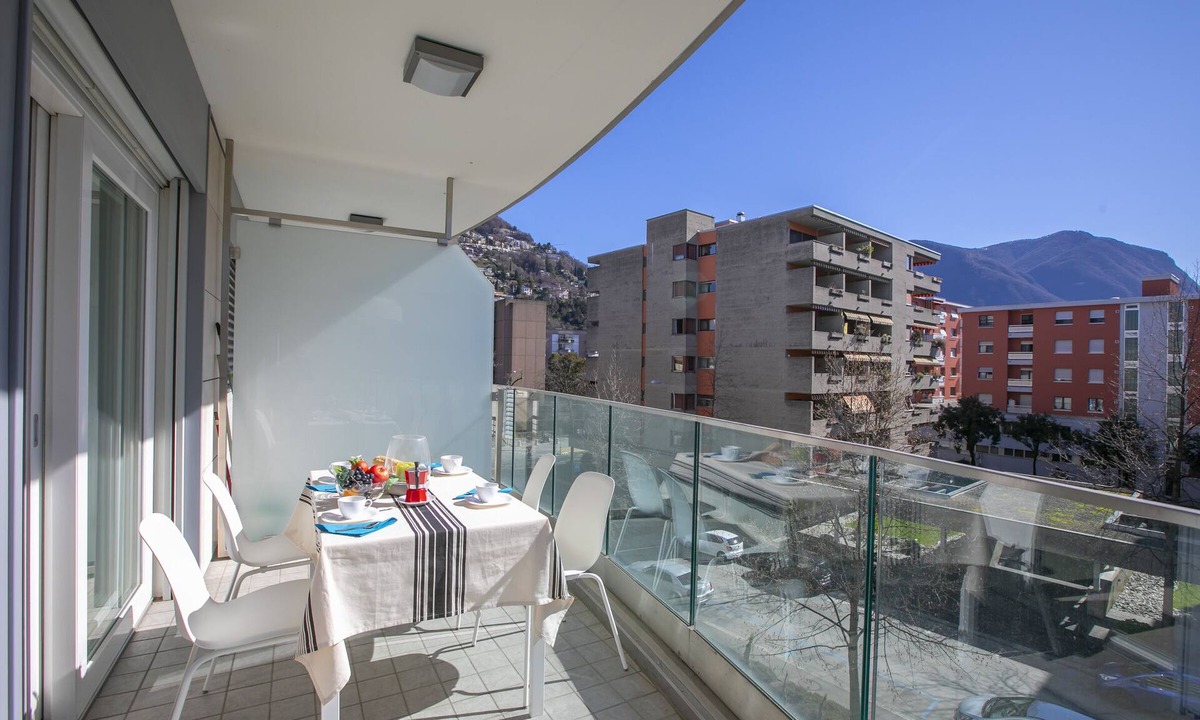 Lugano Apartment | Prestige du Lac 27, Lugano, Switzerland
