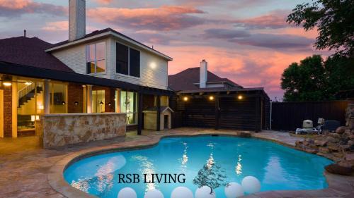 Sachse House | Prestigious 5BR 3B Home with Pool Sauna Game Room & Bar