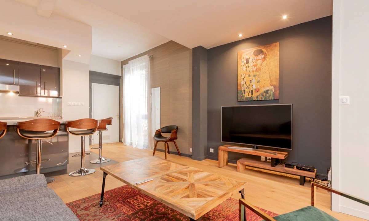 Saint-Etienne Apartment | Prestigious apartment – rue des Arts