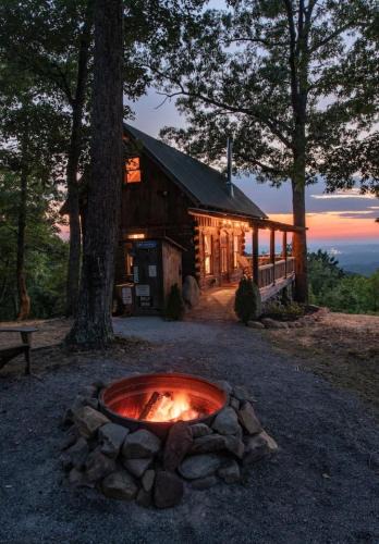 Seymour House | Prettiest Sunset Hideaway