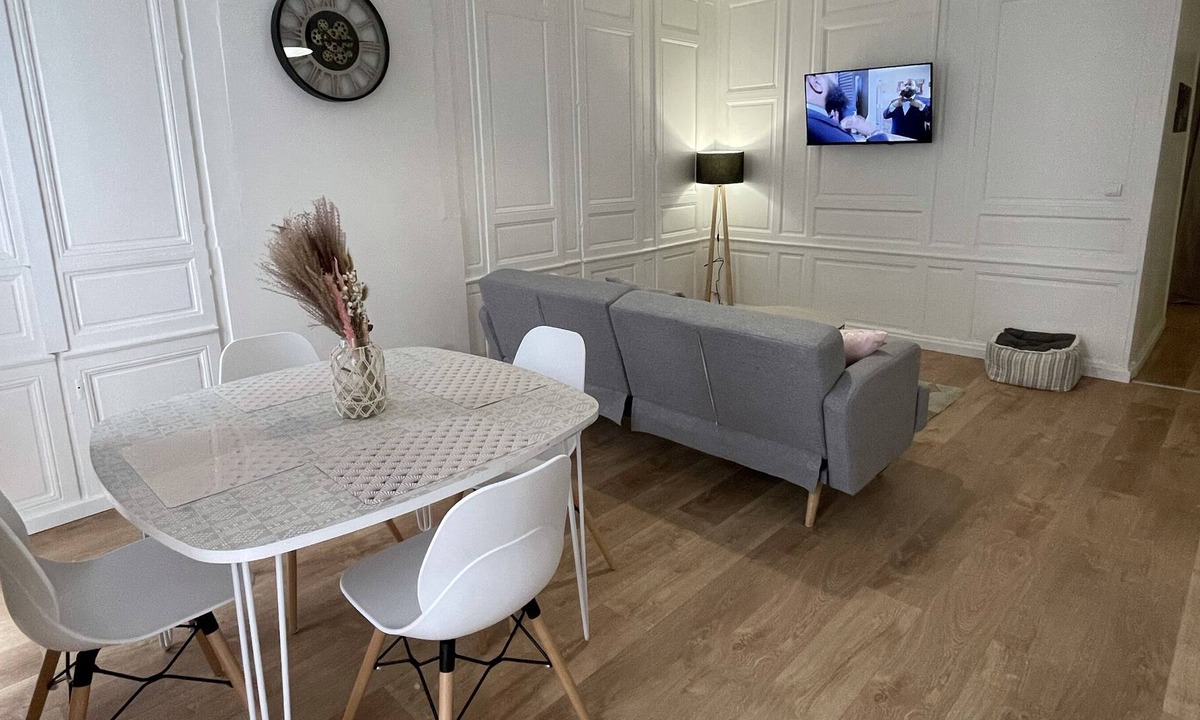La Ferte-sous-Jouarre Apartment | PRETTY CITY APARTMENT