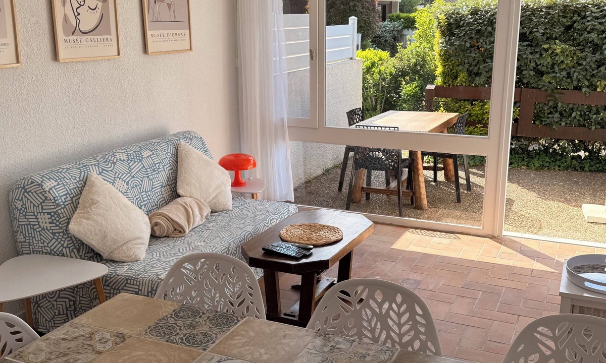 Lit-et-Mixe Cottage | Pretty cottage on the edge of the Landes forest