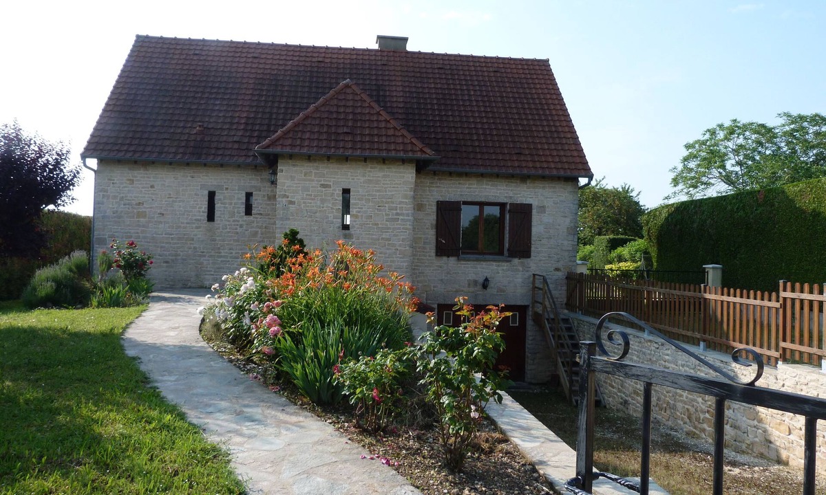 Lainsecq House | Pretty country house for 9 people, quiet, completely renovated in 2018