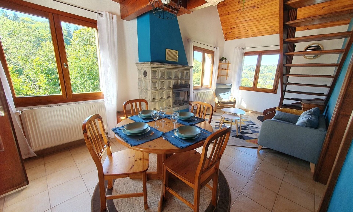 Labaroche Cottage | Pretty mountain gîte