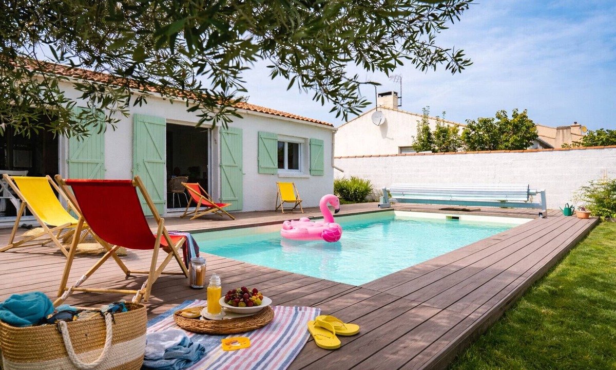 Chateau-d'Olonne Ski Chalet | Pretty renovated house with swimming pool - Les Sables 8 pers
