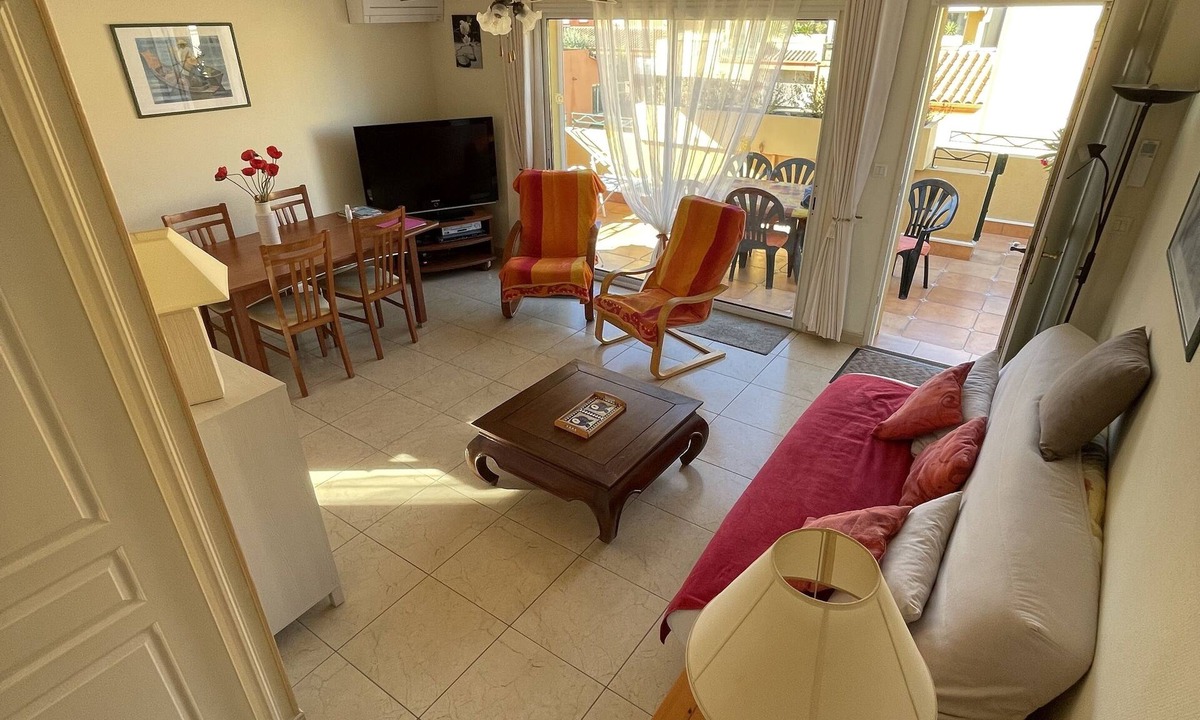 Valras-Plage Villa | Pretty seaside villa