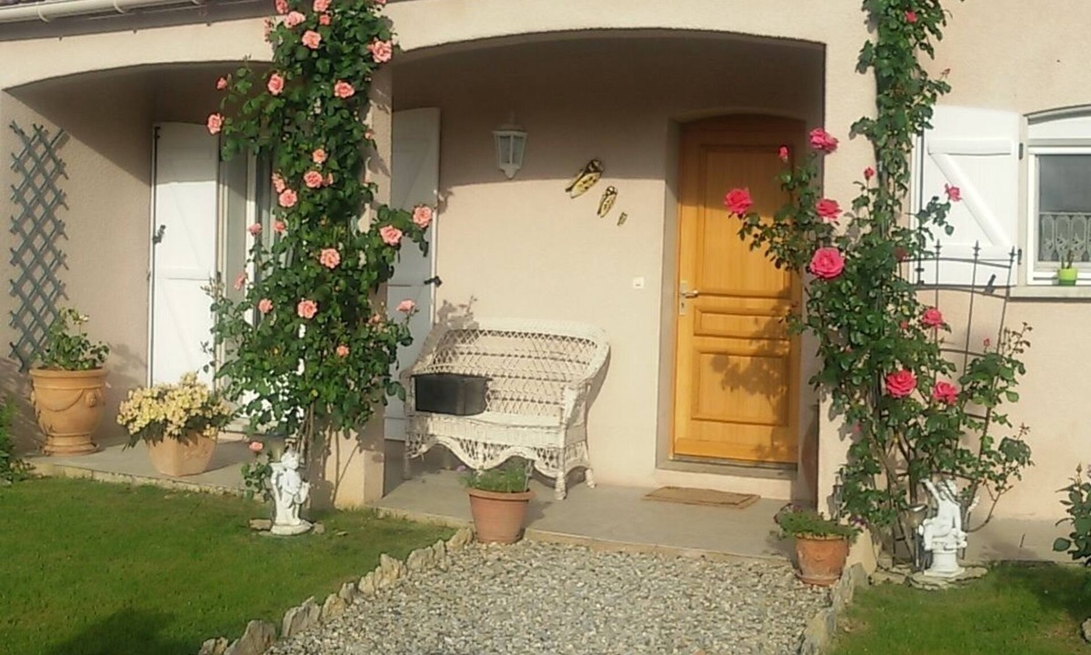 Limoux Villa | Pretty villa with pool