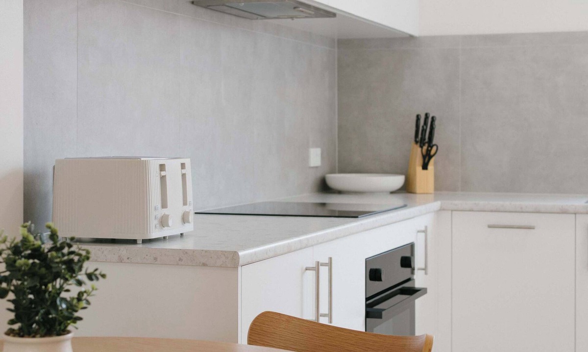 Merewether Apartment | Prickly Pear Stays in Merewether - Ranclaud St, 1-bedroom