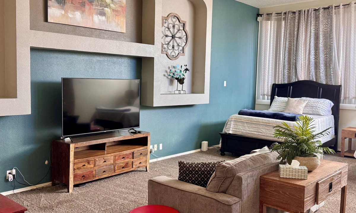 West Old Town Apartment | Prickly Pear Suite, Near Old Town