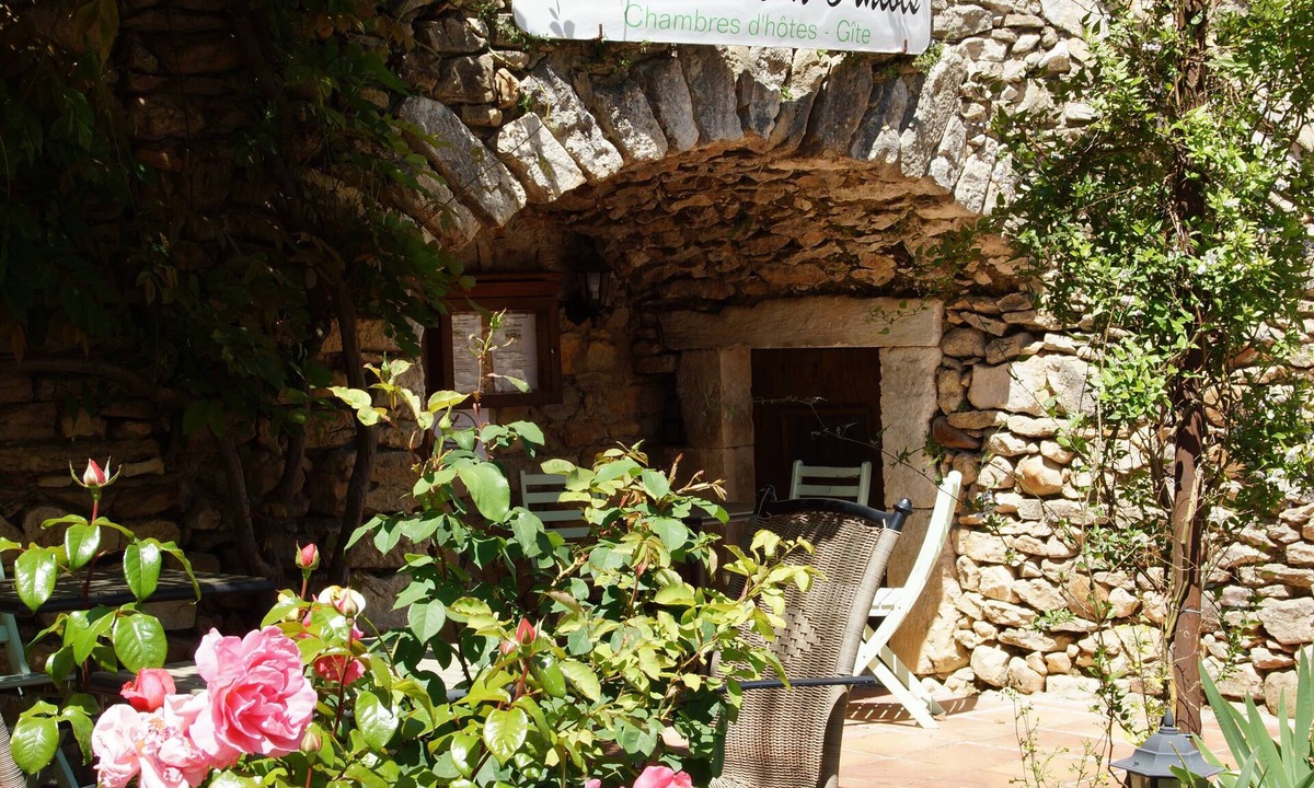 Goudargues Bed & Breakfast | Prieuré d'orniols