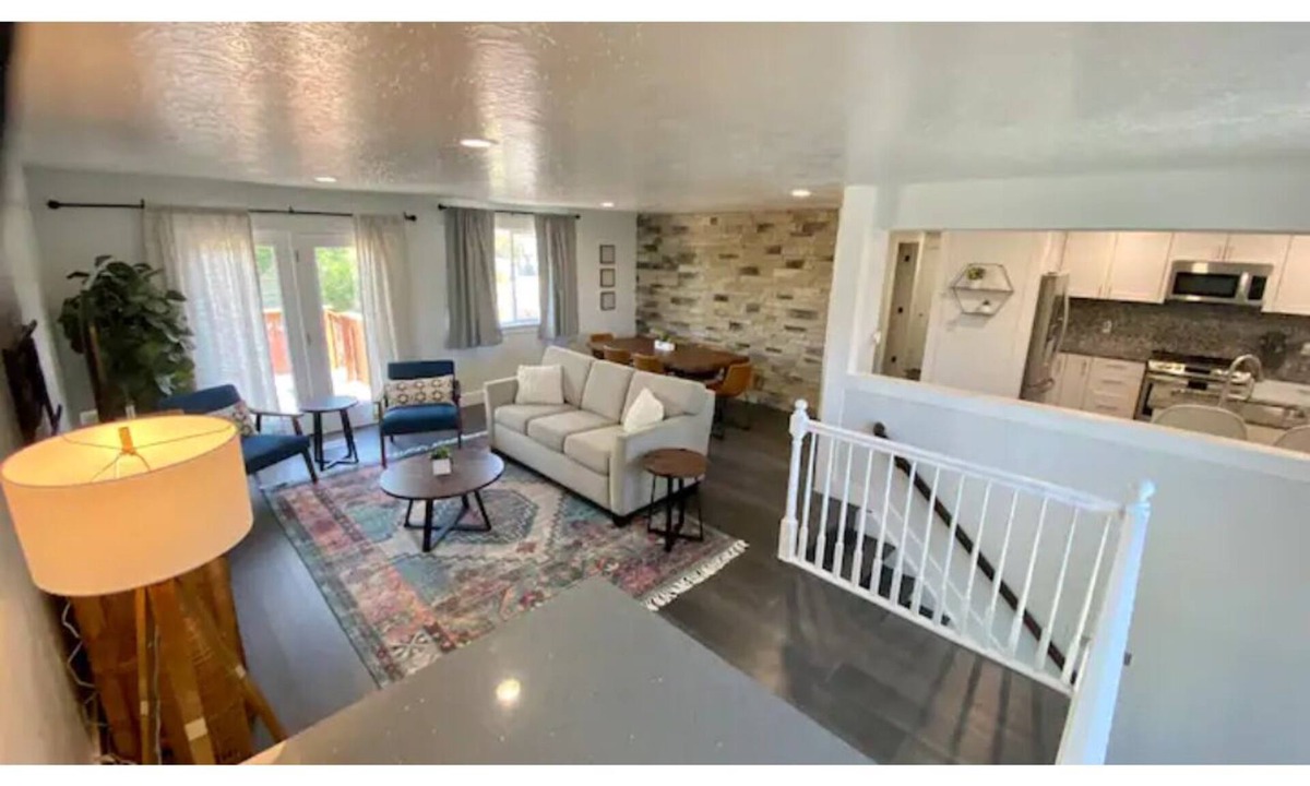 Salt Lake City House | Prim-rose Haven+Downtwn- Close to Airport 4 Kings.