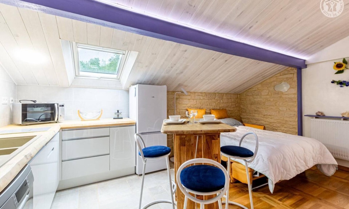 Pugny-Chatenod House | Prima - Pugny Chatenod