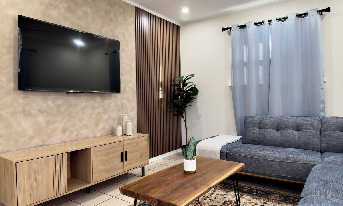 Kenner - Louis Armstrong International Airport House | Prime Area - Near Airport - 17 Min Downtown