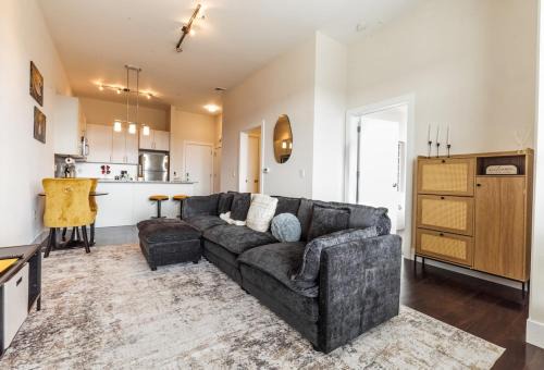 Norristown Apartment | Prime Location min from Philly & Transit -