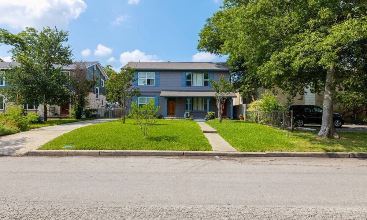 Terrell Heights Condo | Prime Location! Near Downtown!