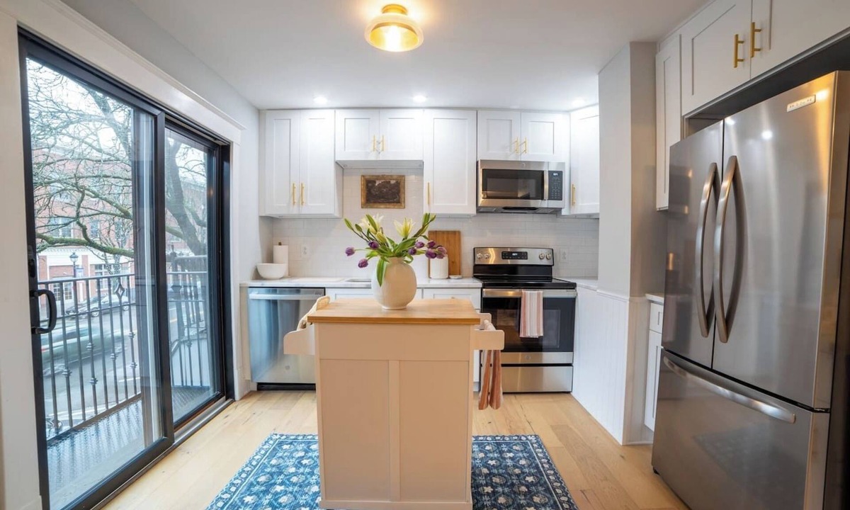 Stroudsburg Apartment | Prime Location on Main Street