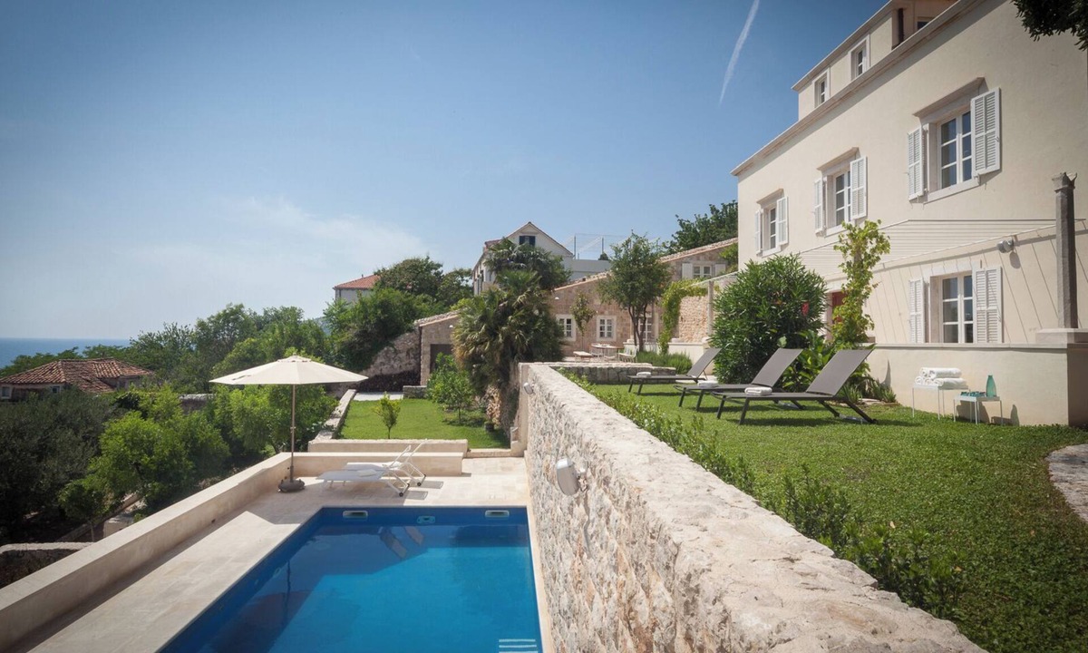 Pile Villa | Prime location! Owner-direct Garden Villa with top Services – Villa Orti