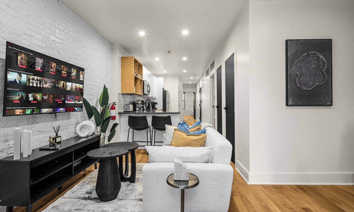 Bowery Apartment | Prime NYC Location 4BR Spacious Haven