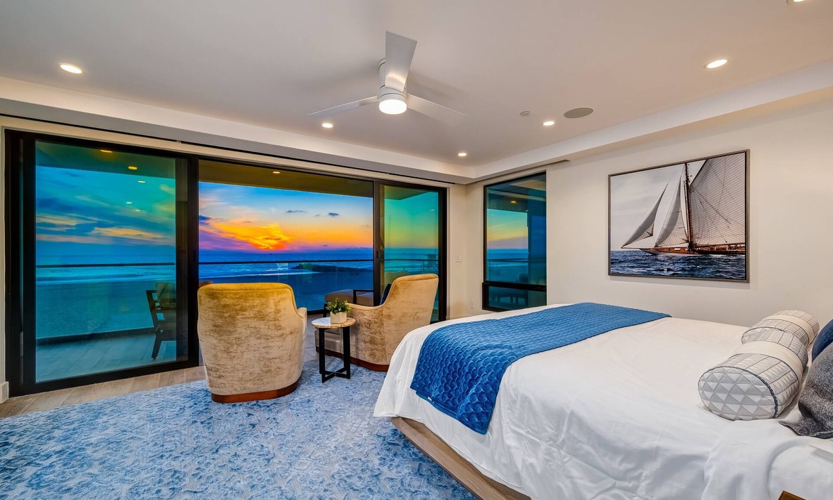 West Newport House | Prime Oceanfront Location