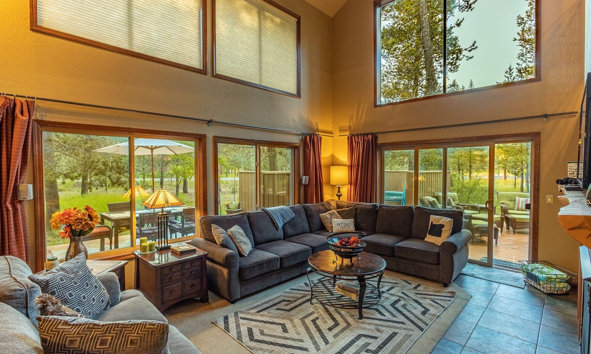 Sunriver House | Prime summer cancellation so grab it quick before it rents again!