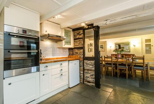 Treyarnon House | Primrose Cottage