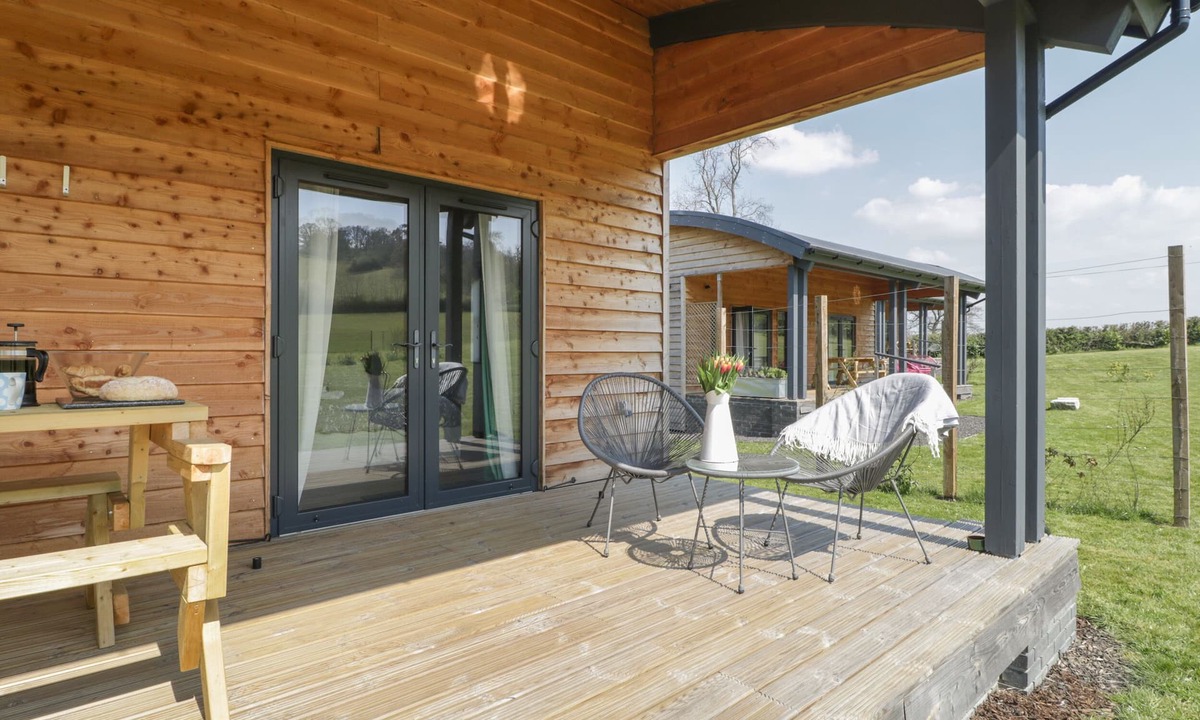 Cannards Grave House | Primrose