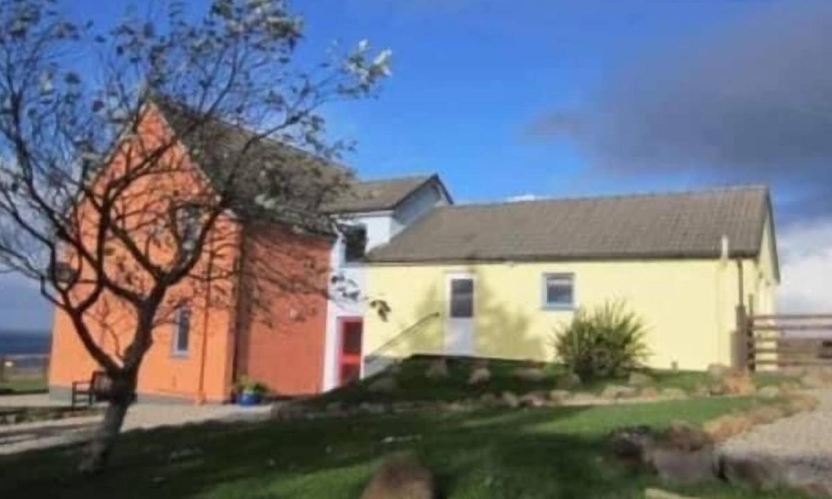 Bornesketaig Apartment | Princes point villa all on ground floor