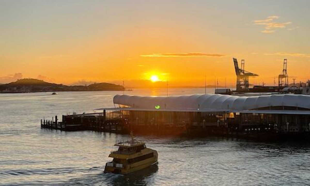 Auckland Central Business District Apartment | Princes Wharf - Couple luxury