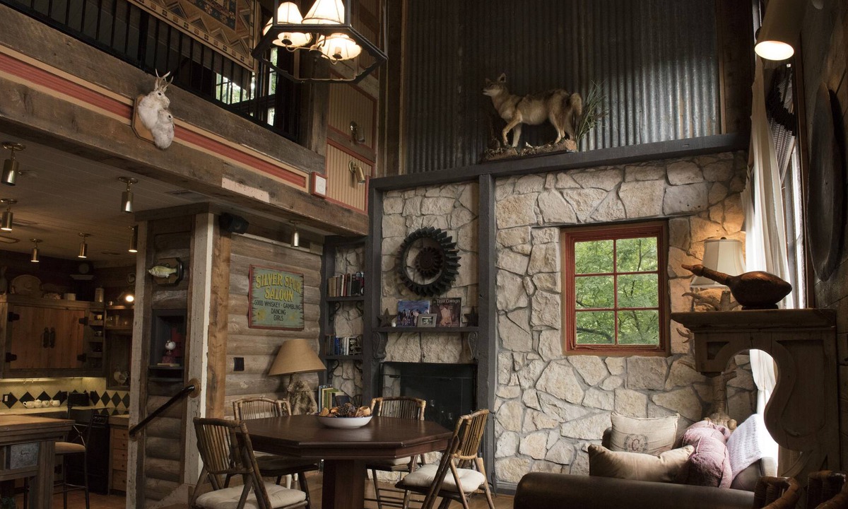 Cumby House | Privacy and Seclusion - House in Private Nature Preserve, Dragon Ranch