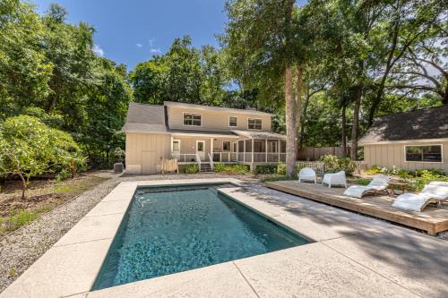 Saint Simons Island House | Privacy Please!