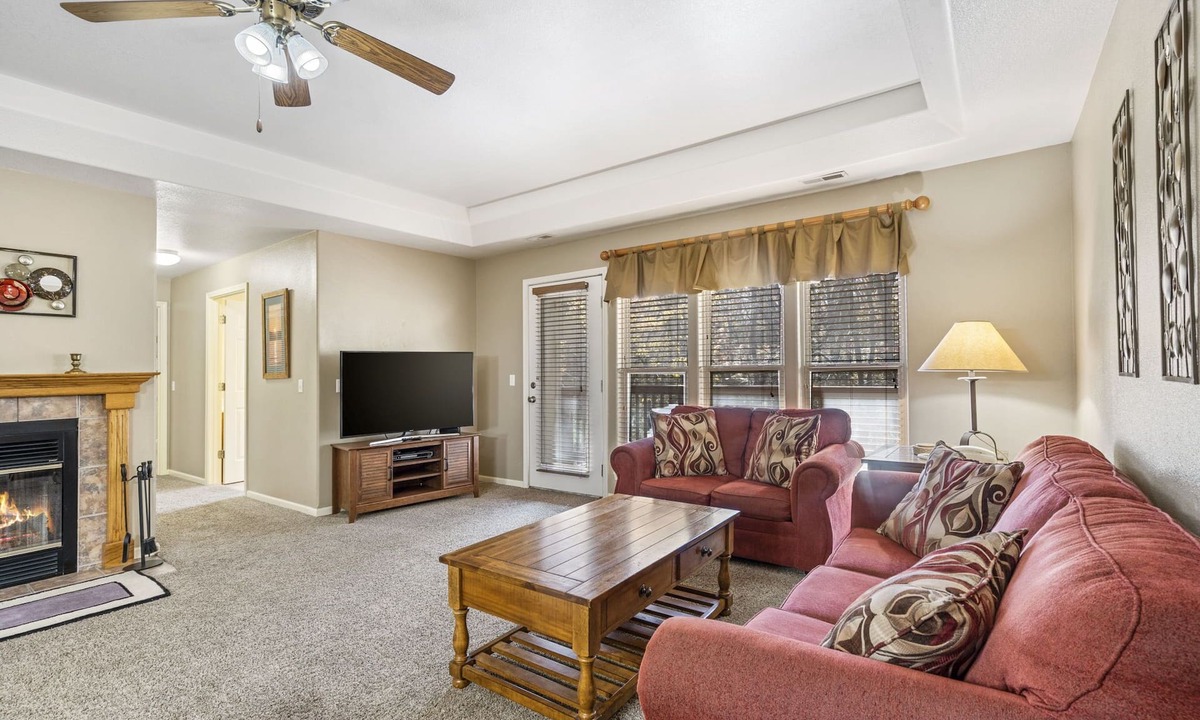 Branson West Condo | Private 2-Bedroom Condo in Gated Community at StoneBridge Village