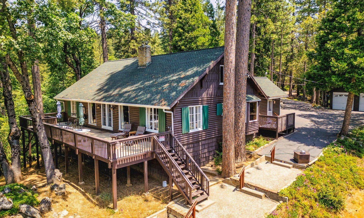 Twain Harte House | Private 47 Acre Gated Historic Sierra Forest Estate w Pool "Kings Acres"