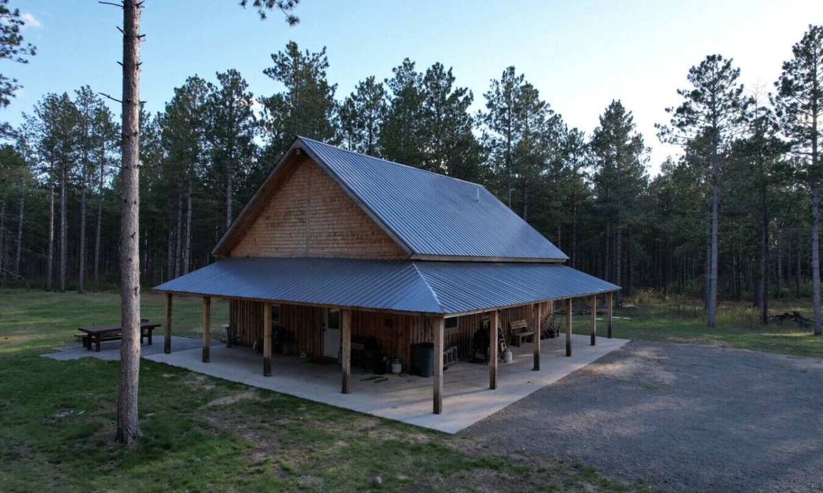 Menahga Cabin | Private 80 acre remote getaway!