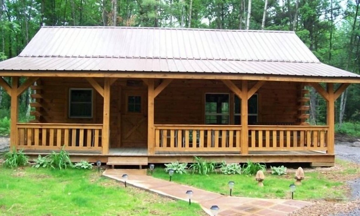 Black River Falls Cabin | Private Amish Log Cabin Getaway