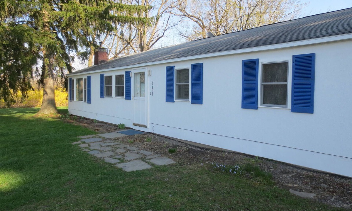 Trumansburg House | Private and Comfortable 3 Bedroom House