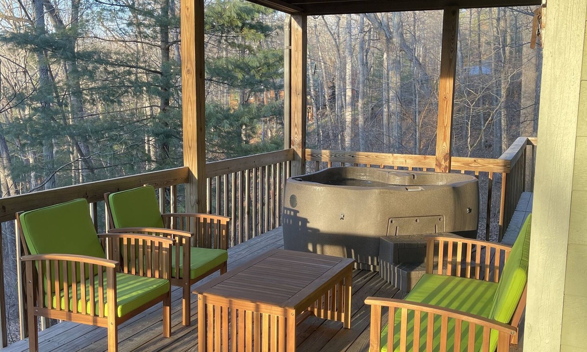 Woodfin House | Private and only 10 minutes to downtown Asheville!