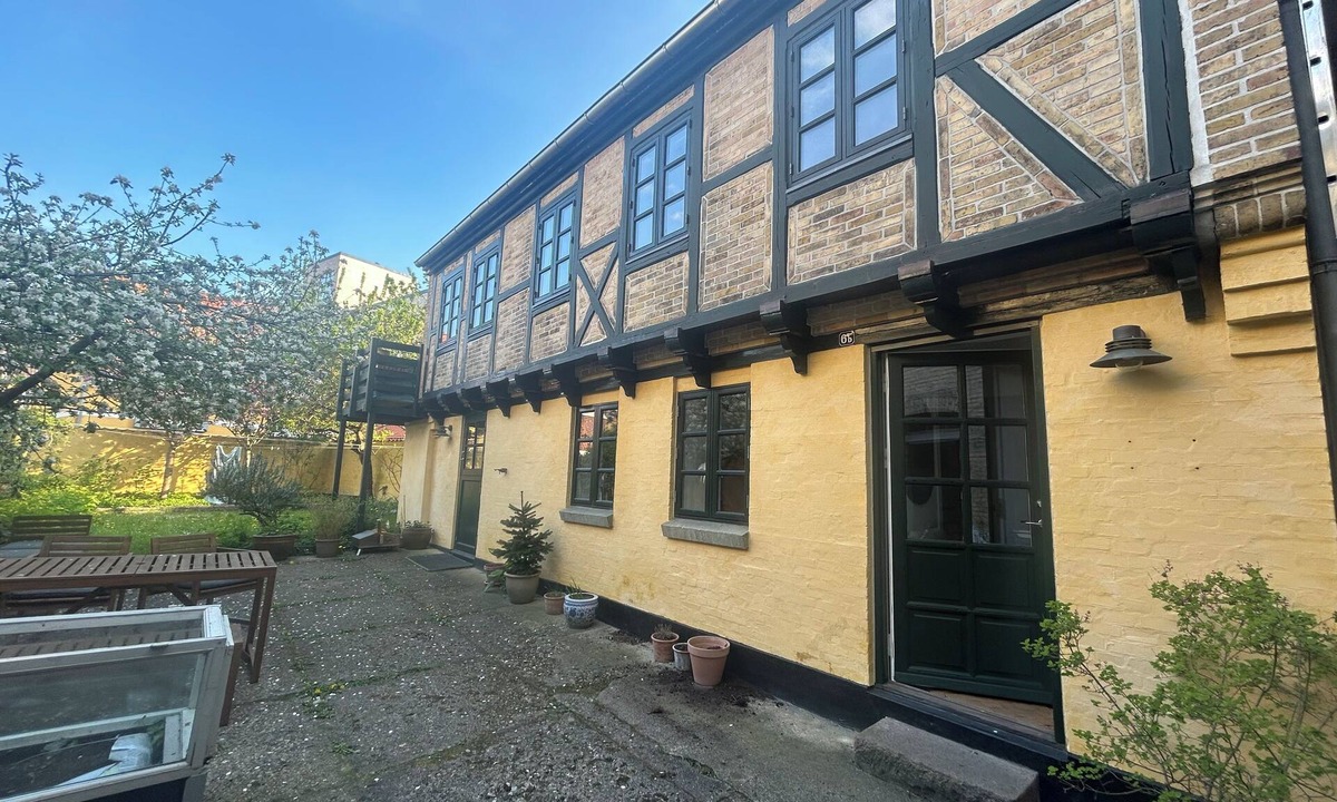 Odense House | Private back house in central Odense