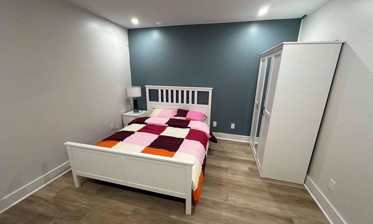 Bedford House | Private Basement Suite - 2 Bedrooms