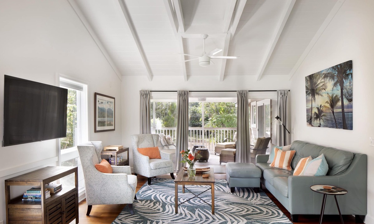 Wainiha House | Private Beach Path with Magical Mountain Views