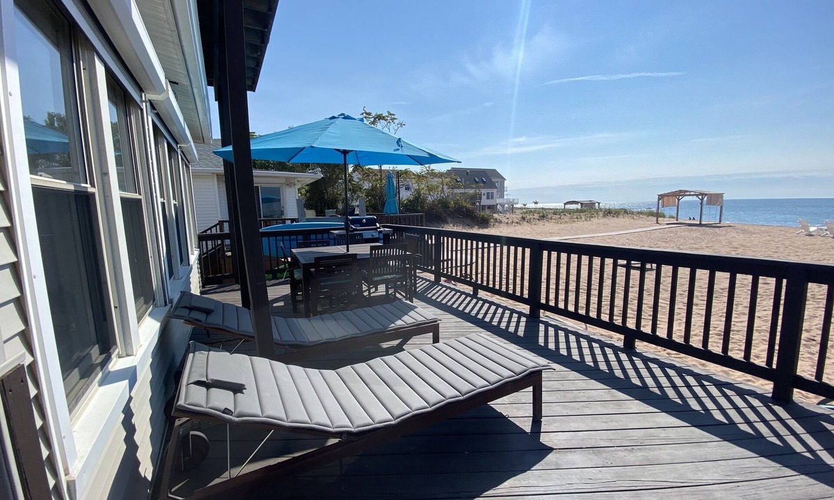 Morgan Point House | Private Beach Perfect Destination Vacation or CT Staycation!