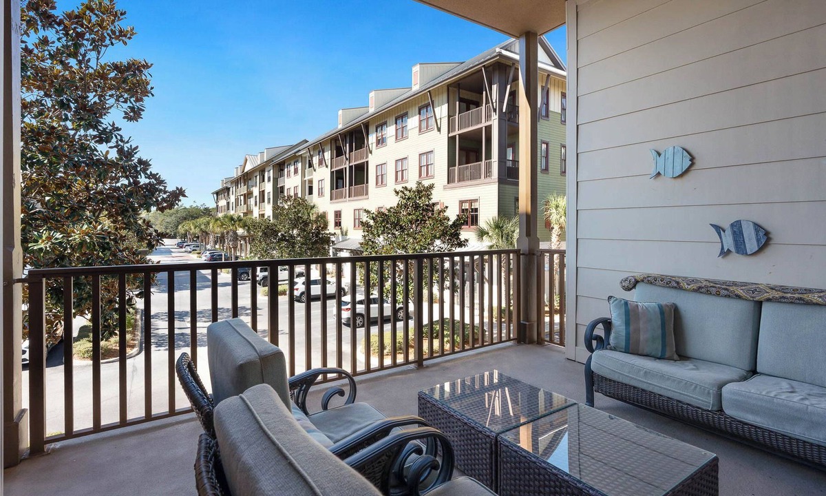 Santa Rosa Beach Condo | Private Beach Access - Community Pool - Steps to Beach!