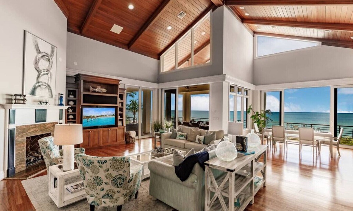 Bonita Springs House | Private Beachfront Home with a Breathtaking Ocean View