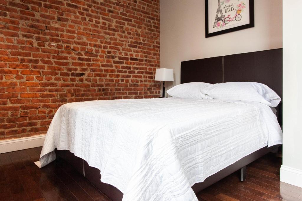 Harlem Hostel | Private Bedroom in New York City
