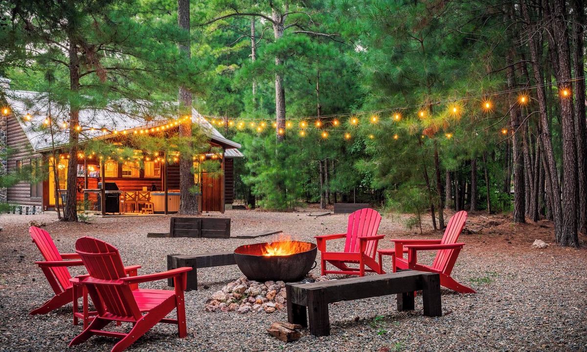 Hochatown Cabin | Private Cabin with Hot Tub, Fire Pit and Large Patio